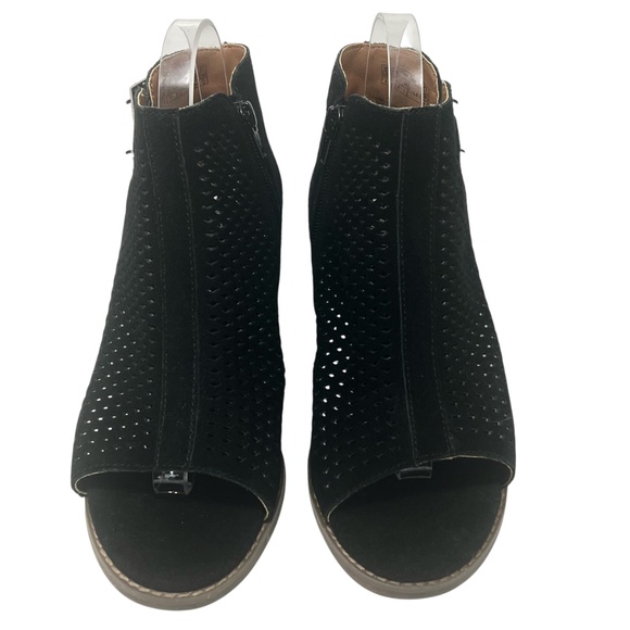 Vionic Women's Chyrssa Black Suede Side Zip Open Toe Booties size 8 - Picture 2 of 12